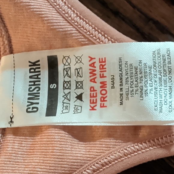 Gymshark Pink Camo Lace-Up Racerback Sports Bra Size S - Picture 2 of 8